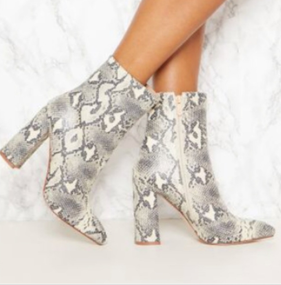 PrettyLittleThing Snake Print Ankle Boots in Cream and Gray
